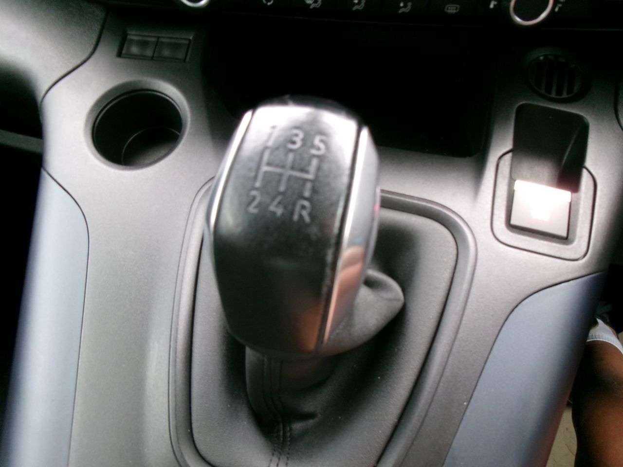 2020 PEUGEOT RIFTER 2020 PEUGEOT RIFTER