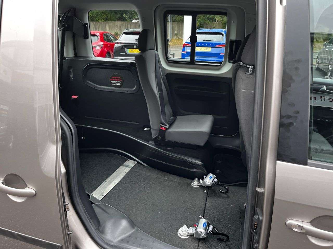 2020 VOLKSWAGEN CADDY LIFE 2020 VOLKSWAGEN CADDY LIFE