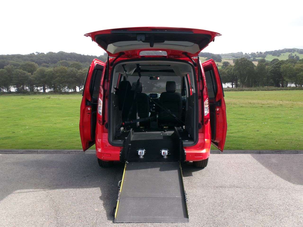 2019 FORD GRAND TOURNEO CONNECT 2019 FORD GRAND TOURNEO CONNECT