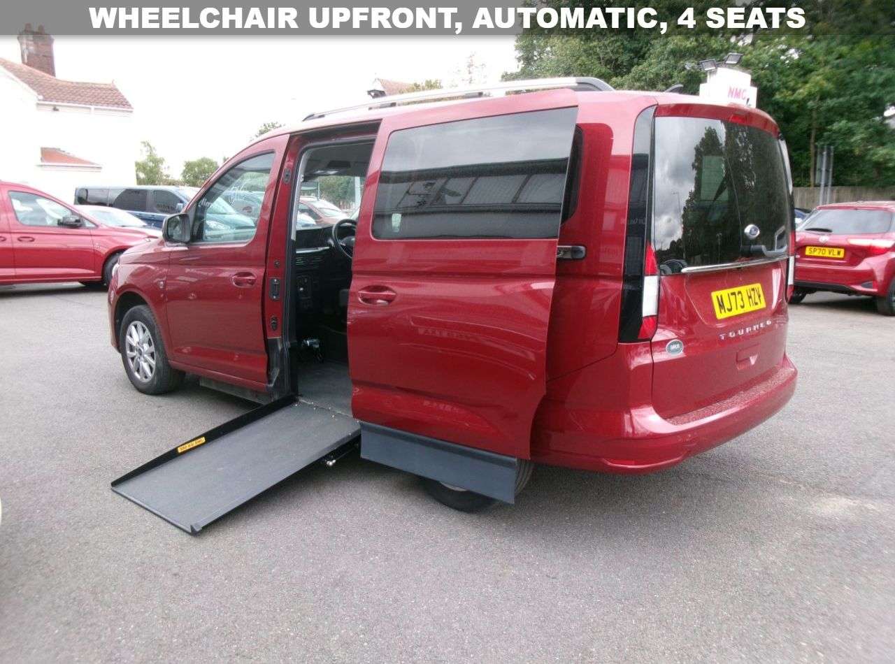 A 2023 FORD GRAND TOURNEO CONNECT 1.5 EcoBoost Titanium MPV 5dr Petrol DCT Wheelchair Accessible Automatic A 2023 FORD GRAND TOURNEO CONNECT 1.5 EcoBoost Titanium MPV 5dr Petrol DCT Wheelchair Accessible Automatic