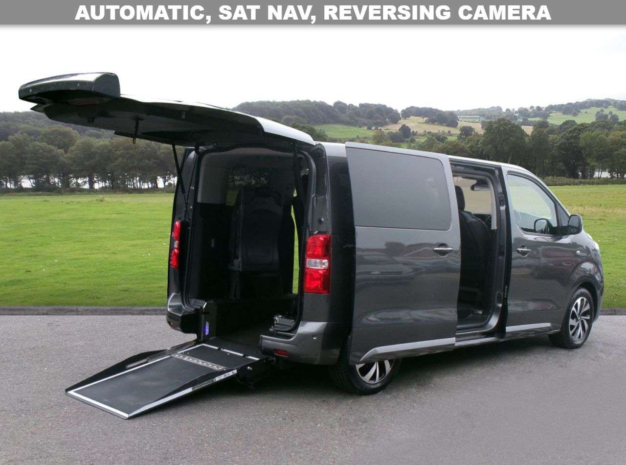 A 2019 CITROEN SPACETOURER 2.0 BlueHDi Flair M MPV 5dr Diesel EAT8 MWB Euro 6 (s/s) (180 ps) Sat Nav, A 2019 CITROEN SPACETOURER 2.0 BlueHDi Flair M MPV 5dr Diesel EAT8 MWB Euro 6 (s/s) (180 ps) Sat Nav,