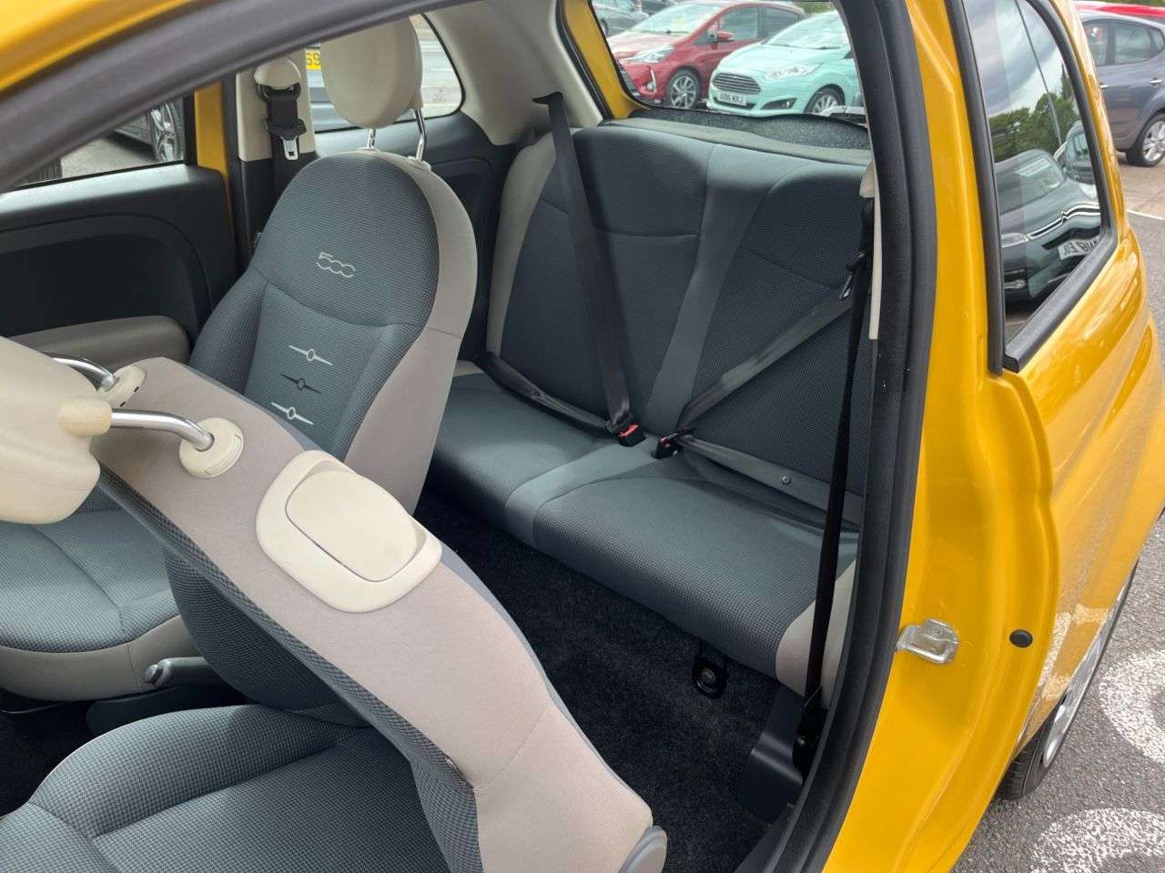 2014 FIAT 500 2014 FIAT 500