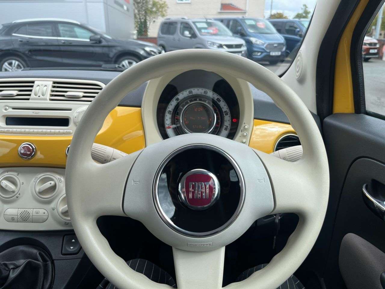 2014 FIAT 500 2014 FIAT 500