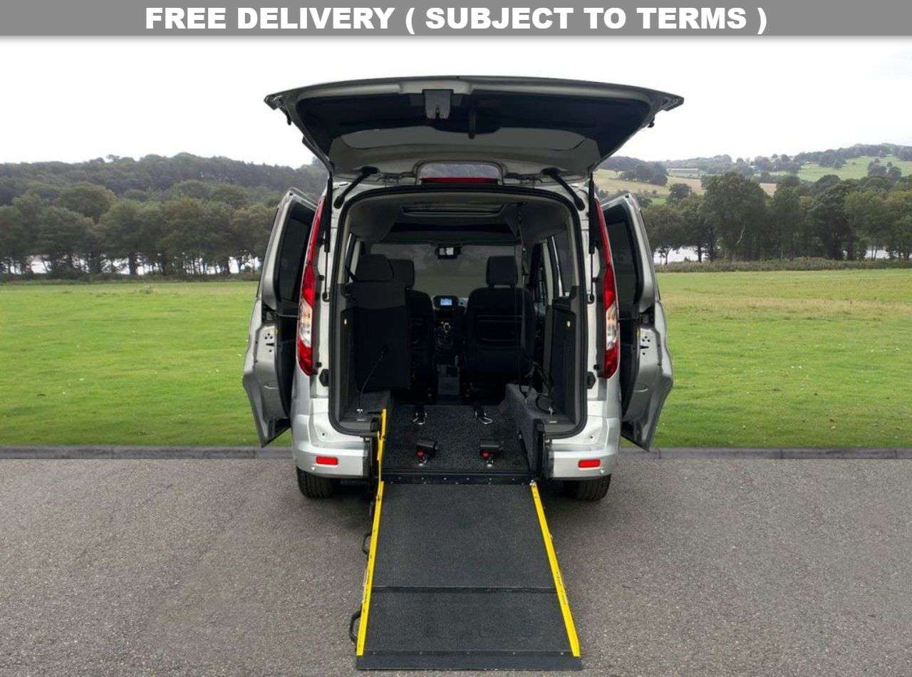 A 2021 FORD TOURNEO CONNECT 1.5 EcoBlue Titanium MPV 5dr Diesel Auto Euro 6 (s/s) (120 ps) Automatic A 2021 FORD TOURNEO CONNECT 1.5 EcoBlue Titanium MPV 5dr Diesel Auto Euro 6 (s/s) (120 ps) Automatic
