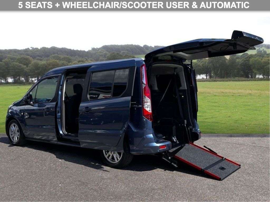 A 2020 FORD GRAND TOURNEO CONNECT 1.5 EcoBlue Titanium MPV 5dr Diesel Auto Euro 6 (s/s) (120 ps) A 2020 FORD GRAND TOURNEO CONNECT 1.5 EcoBlue Titanium MPV 5dr Diesel Auto Euro 6 (s/s) (120 ps)