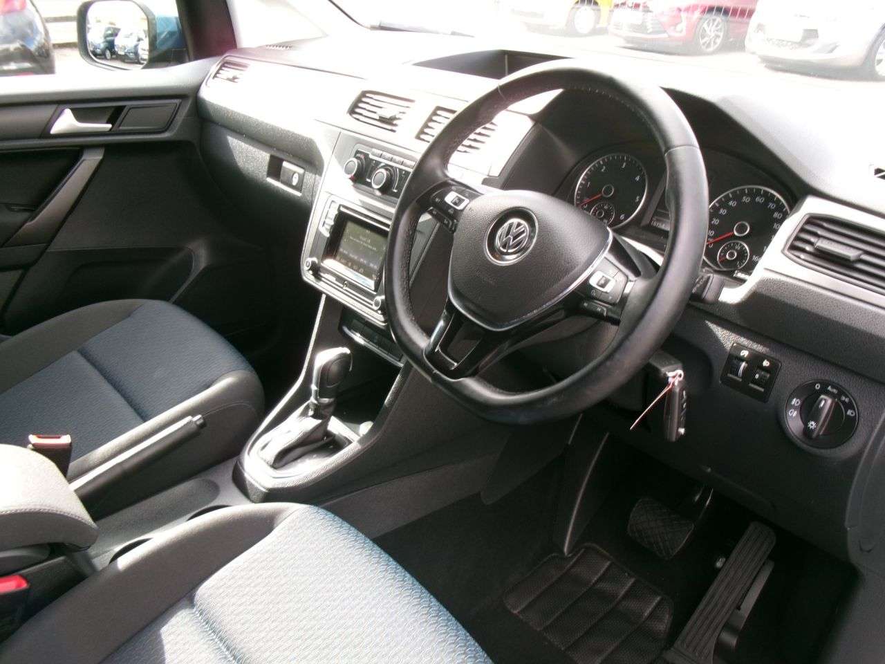 2021 VOLKSWAGEN CADDY MAXI LIFE 2021 VOLKSWAGEN CADDY MAXI LIFE