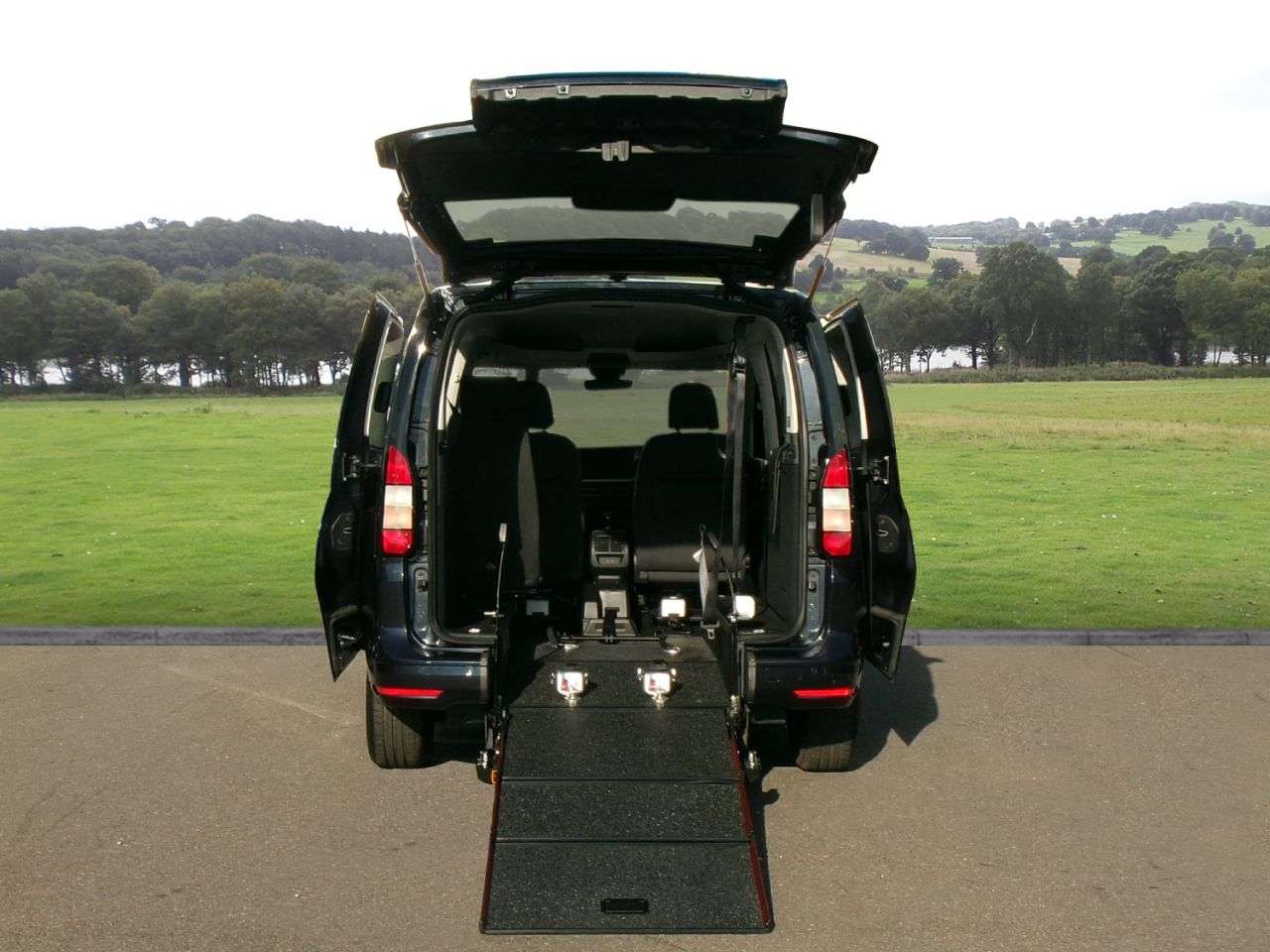 2023 FORD TOURNEO CONNECT 2023 FORD TOURNEO CONNECT