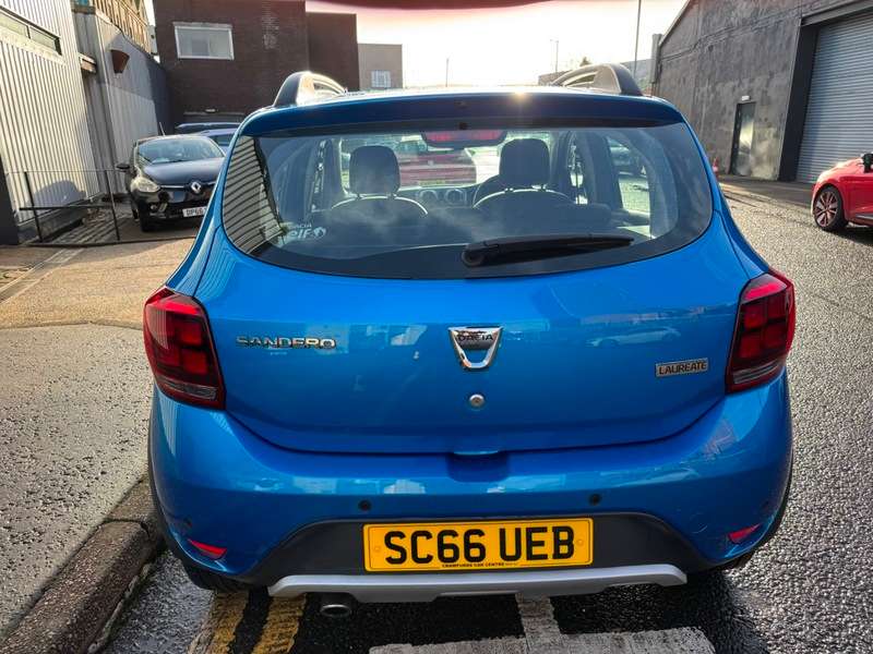 A 2017 DACIA SADERO STEPWAY 0.9 TCe 12V 90BHP Euro Laureate **£35 Yearly Road Tax / Averaging 55MPG / Smart Stylish High Spec Model** A 2017 DACIA SADERO STEPWAY 0.9 TCe 12V 90BHP Euro Laureate **£35 Yearly Road Tax / Averaging 55MPG / Smart Stylish High Spec Model**