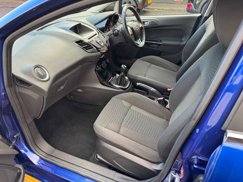 2015 FORD FIESTA 2015 FORD FIESTA