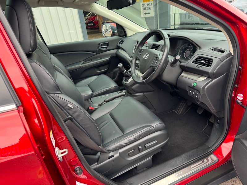 A 2013 HONDA CR-V 2.2i-DTEC 16V 150BHP EX SUV 4X4 4WD **FULL Service History / LOW Mileage / Stunning HIGH Spec Model** A 2013 HONDA CR-V 2.2i-DTEC 16V 150BHP EX SUV 4X4 4WD **FULL Service History / LOW Mileage / Stunning HIGH Spec Model**