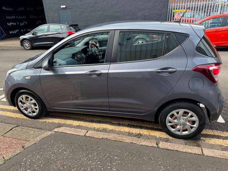 2017 HYUNDAI I10 2017 HYUNDAI I10