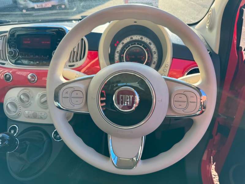 2017 FIAT 500 2017 FIAT 500