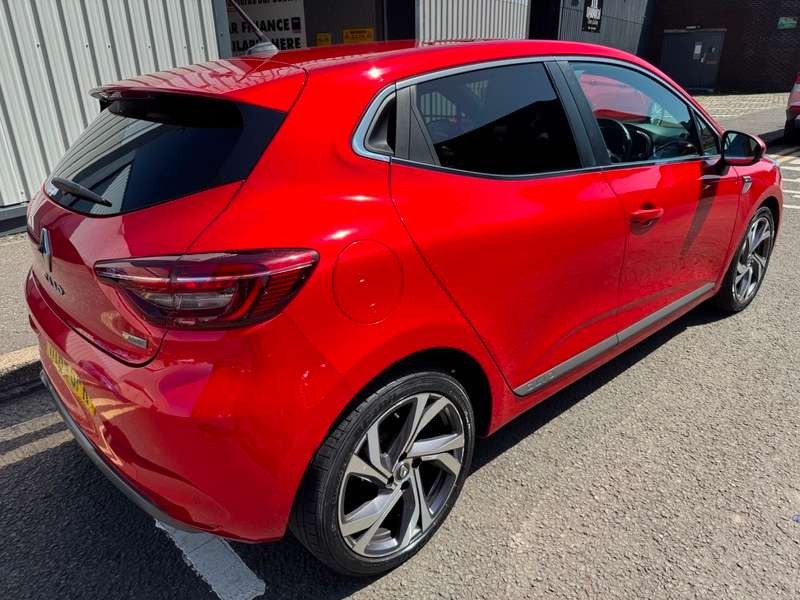 2019 RENAULT CLIO 2019 RENAULT CLIO