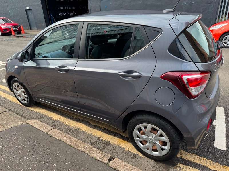 2017 HYUNDAI I10 2017 HYUNDAI I10