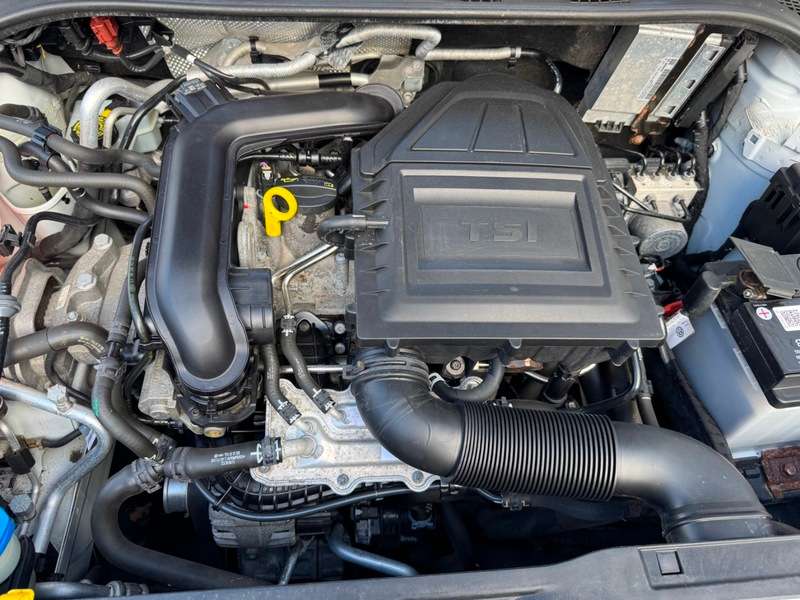 2017 SKODA FABIA 2017 SKODA FABIA
