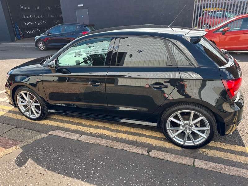 2016 AUDI A1 2016 AUDI A1