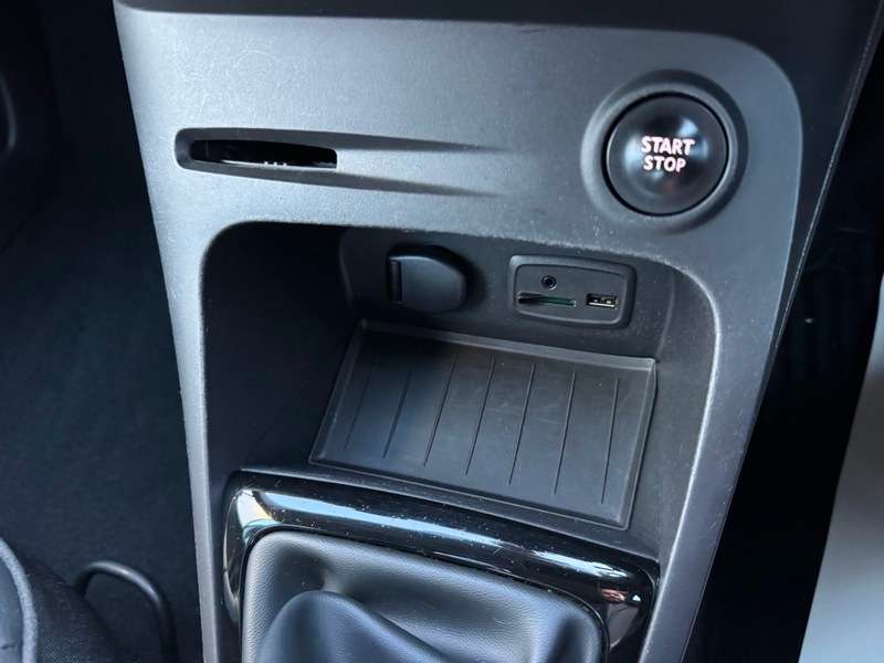 2017 RENAULT CAPTUR 2017 RENAULT CAPTUR