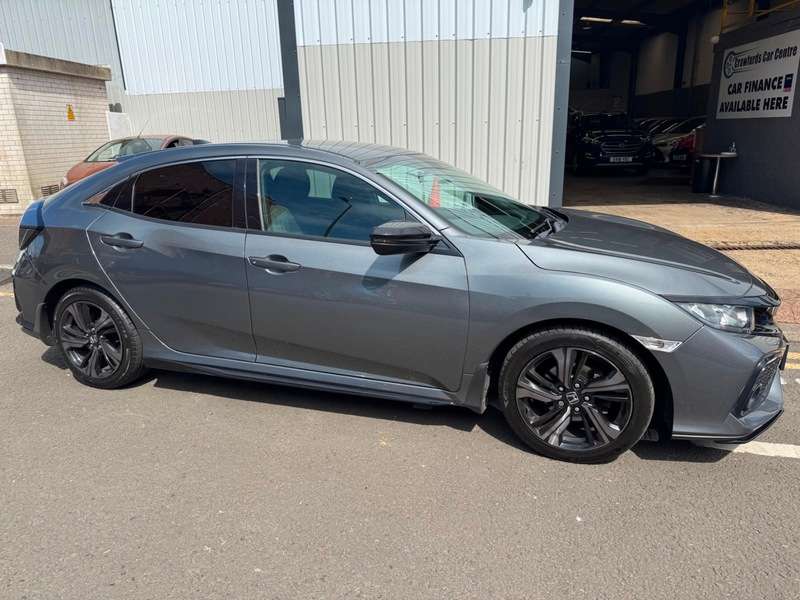 A 2019 HONDA CIVIC 1.0 VTEC Turbo 12V 127BHP Euro 6 SR **FULL Service History / Smart Stylish High Spec Model** A 2019 HONDA CIVIC 1.0 VTEC Turbo 12V 127BHP Euro 6 SR **FULL Service History / Smart Stylish High Spec Model**