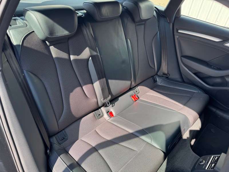 2016 AUDI A3 2016 AUDI A3