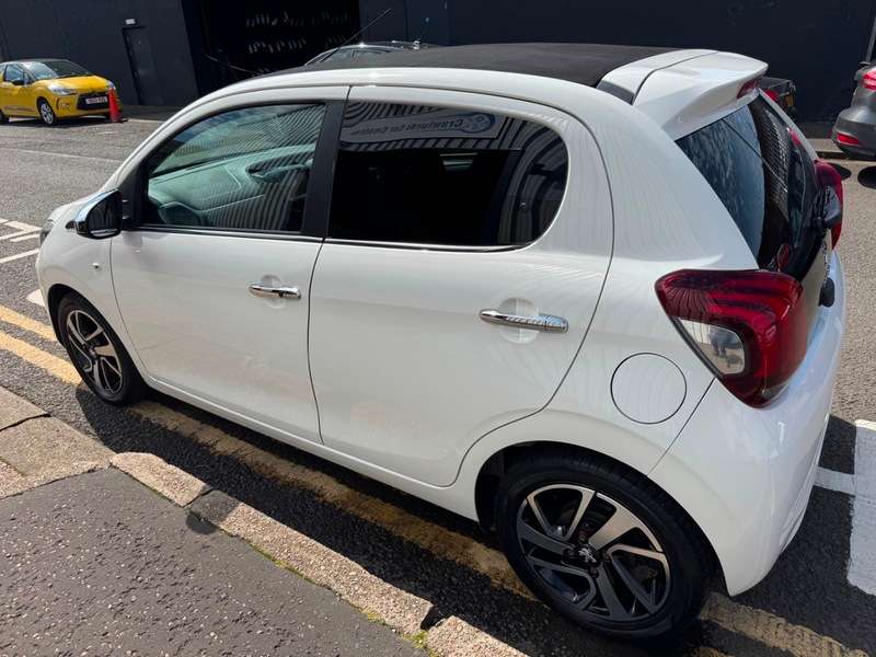 2018 PEUGEOT 108 2018 PEUGEOT 108