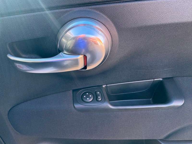 2017 ABARTH 595 2017 ABARTH 595