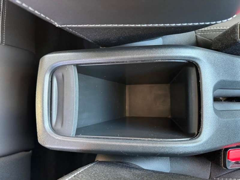 2018 PEUGEOT 2008 2018 PEUGEOT 2008