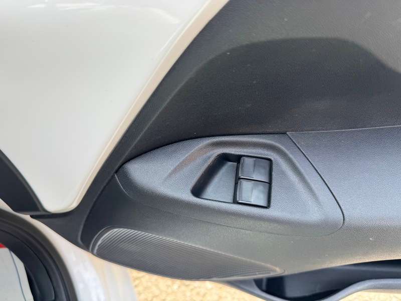 2018 PEUGEOT 108 2018 PEUGEOT 108