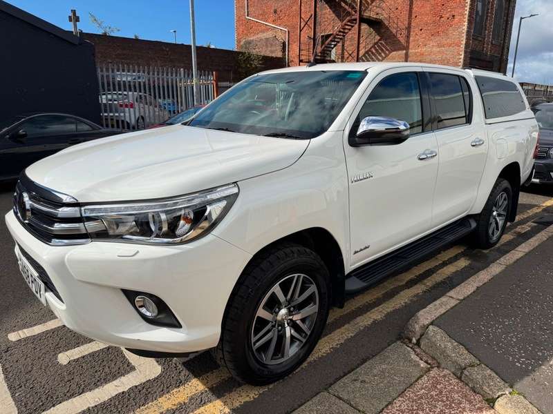 2018 TOYOTA HILUX 2018 TOYOTA HILUX