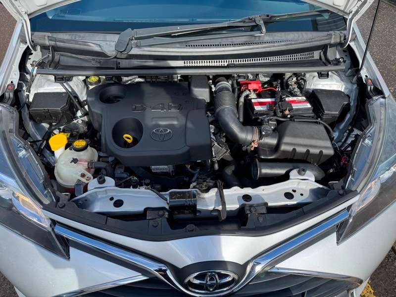 2017 TOYOTA YARIS 2017 TOYOTA YARIS