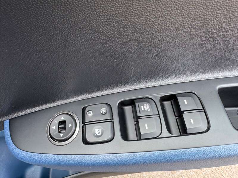 2017 HYUNDAI I10 2017 HYUNDAI I10