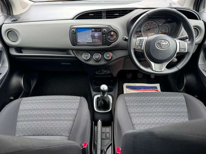 2017 TOYOTA YARIS 2017 TOYOTA YARIS