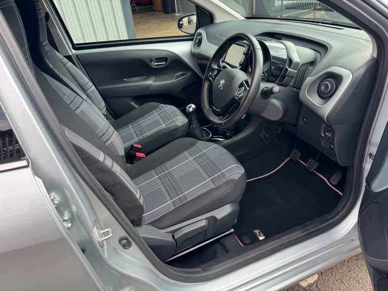 A 2017 PEUGEOT 108 1.2 PureTech 12V 82BHP Euro 6 Allure **ONE Owner (Pre-Reg) / Service History / Smart Stylish High Spec Model** A 2017 PEUGEOT 108 1.2 PureTech 12V 82BHP Euro 6 Allure **ONE Owner (Pre-Reg) / Service History / Smart Stylish High Spec Model**