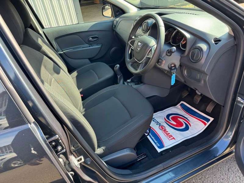 A 2019 DACIA LOGAN MCV 1.0 SCe 12V 75BHP Euro 6 Essential **FULL Service History** A 2019 DACIA LOGAN MCV 1.0 SCe 12V 75BHP Euro 6 Essential **FULL Service History**