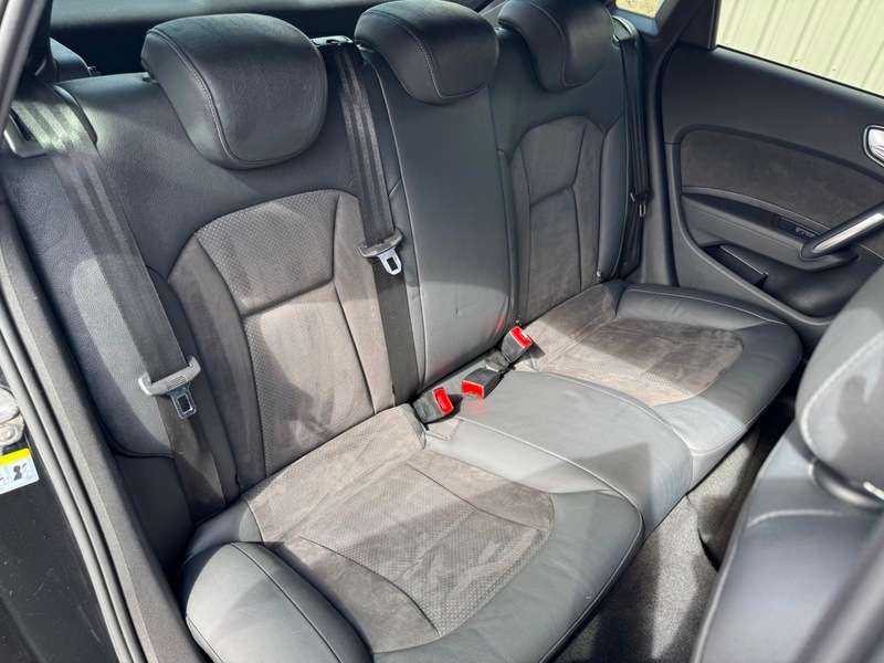 2016 AUDI A1 2016 AUDI A1