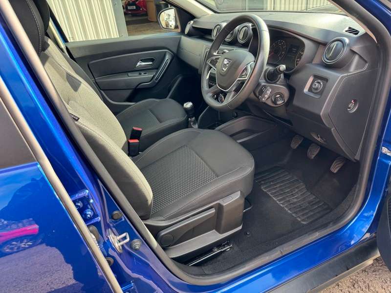 A 2020 DACIA DUSTER 1.3 TCe 16V 132BHP Euro 6 Comfort **FULL Service History / Smart Stylish High Spec Model** A 2020 DACIA DUSTER 1.3 TCe 16V 132BHP Euro 6 Comfort **FULL Service History / Smart Stylish High Spec Model**