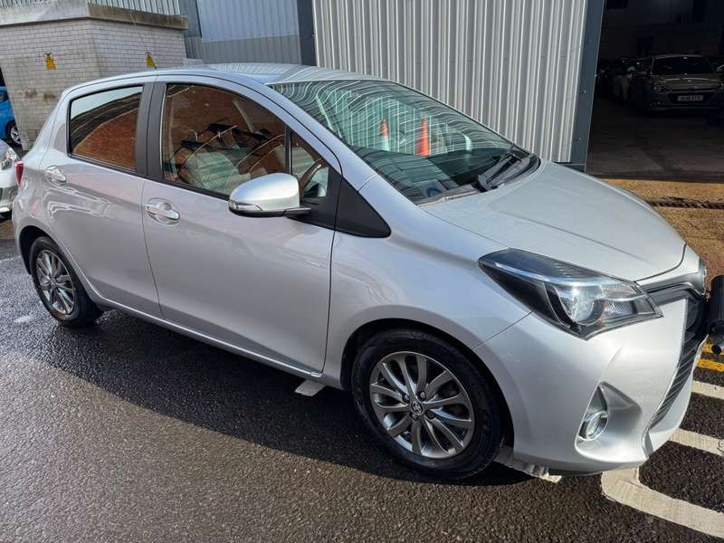 2017 TOYOTA YARIS 2017 TOYOTA YARIS