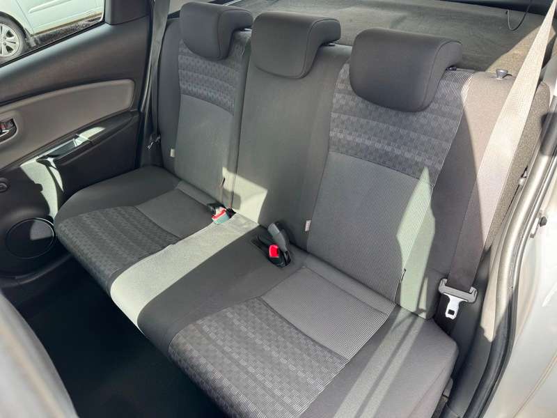 2017 TOYOTA YARIS 2017 TOYOTA YARIS