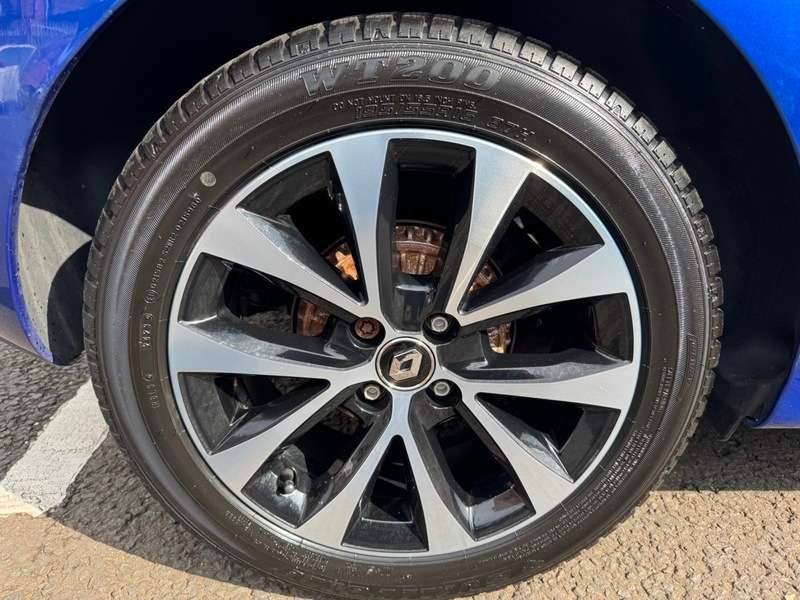 2021 RENAULT CLIO 2021 RENAULT CLIO