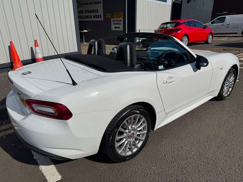 2018 FIAT 124 SPIDER 2018 FIAT 124 SPIDER