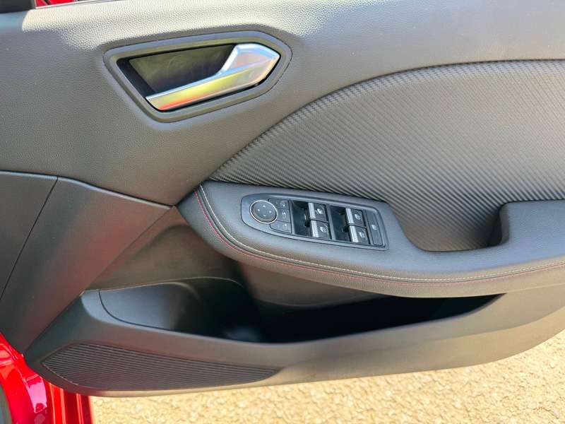 2019 RENAULT CLIO 2019 RENAULT CLIO