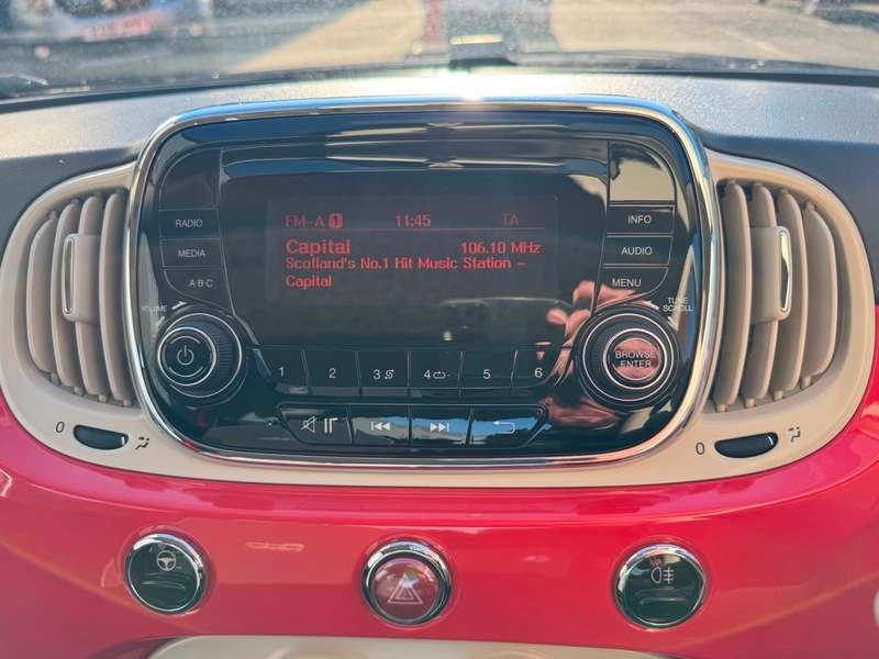 2017 FIAT 500 2017 FIAT 500