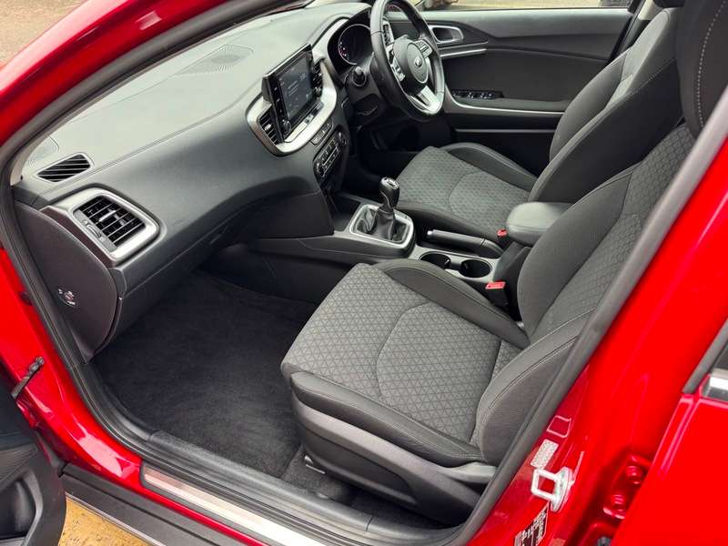 2020 KIA CEED 2020 KIA CEED