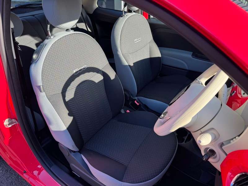 2017 FIAT 500 2017 FIAT 500