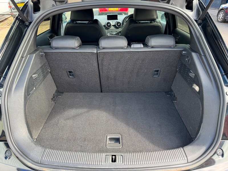 2016 AUDI A1 2016 AUDI A1