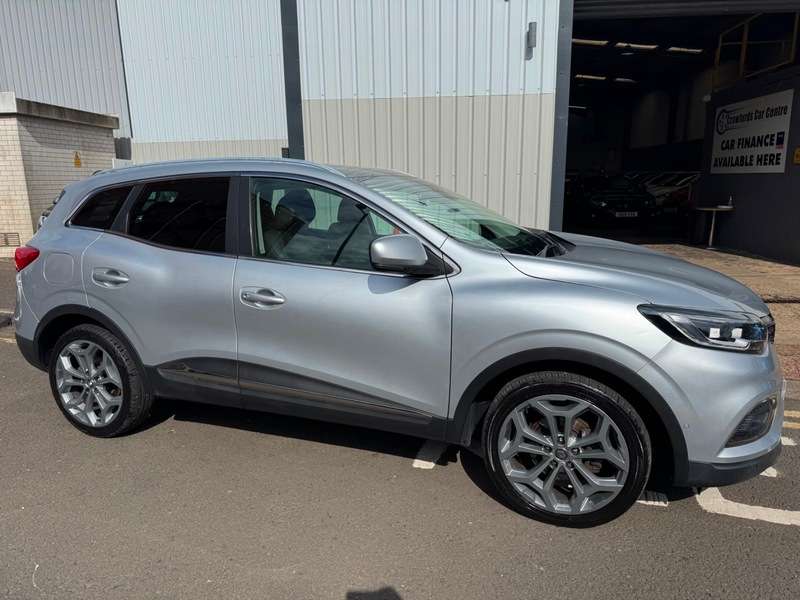 A 2019 RENAULT KADJAR 1.3 TCe 16V 160BHP Euro 6 GT Line **Service History / Rare Smart Stylish High Spec Model** A 2019 RENAULT KADJAR 1.3 TCe 16V 160BHP Euro 6 GT Line **Service History / Rare Smart Stylish High Spec Model**