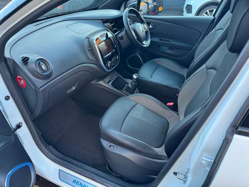 2017 RENAULT CAPTUR 2017 RENAULT CAPTUR