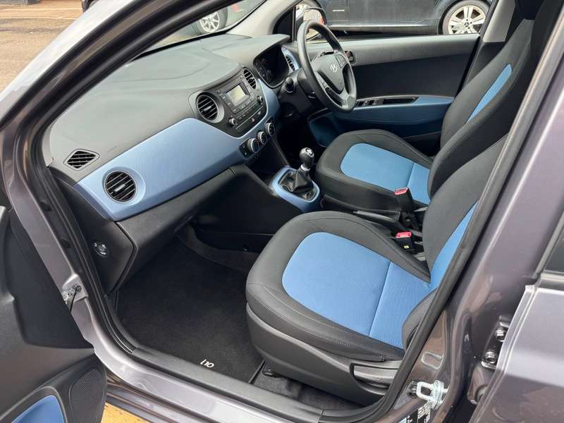 2017 HYUNDAI I10 2017 HYUNDAI I10