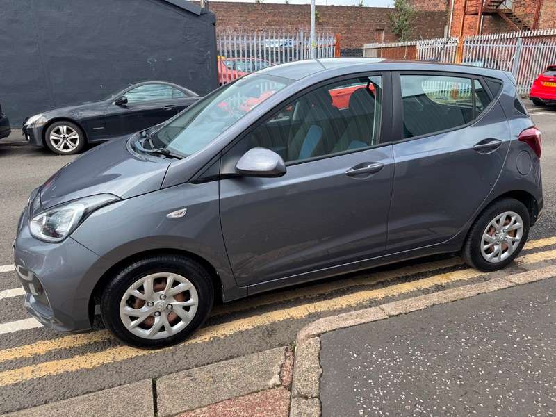 2017 HYUNDAI I10 2017 HYUNDAI I10