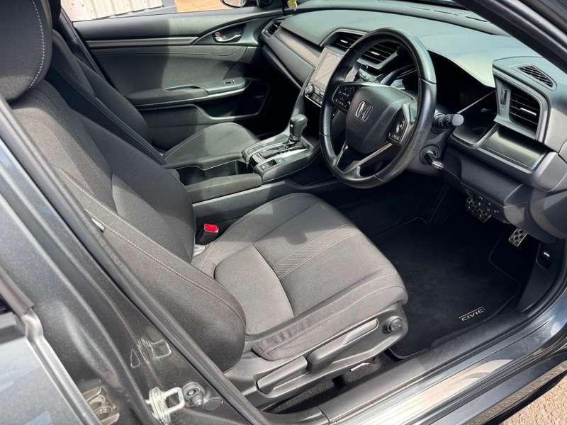 A 2019 HONDA CIVIC 1.0 VTEC Turbo 12V 127BHP Euro 6 SR **FULL Service History / Smart Stylish High Spec Model** A 2019 HONDA CIVIC 1.0 VTEC Turbo 12V 127BHP Euro 6 SR **FULL Service History / Smart Stylish High Spec Model**