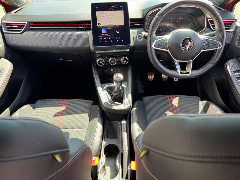 2019 RENAULT CLIO 2019 RENAULT CLIO